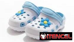 Zapatos para los niños de casa