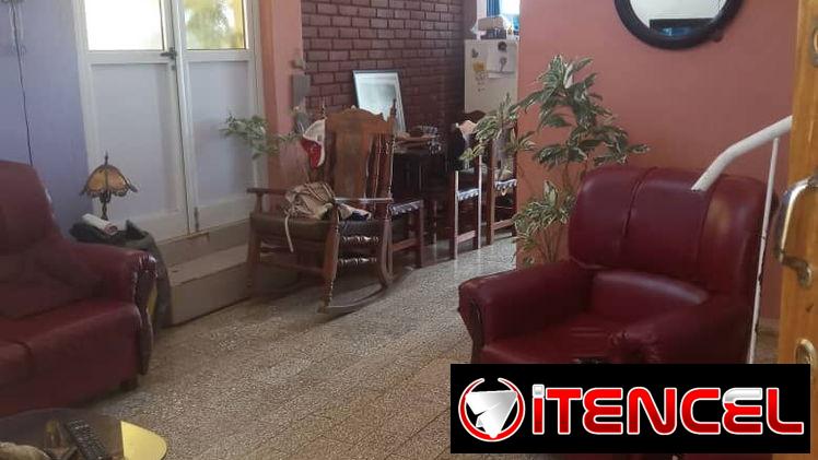 Venta/ Permuta de penthouse en Santiago de las Vegas