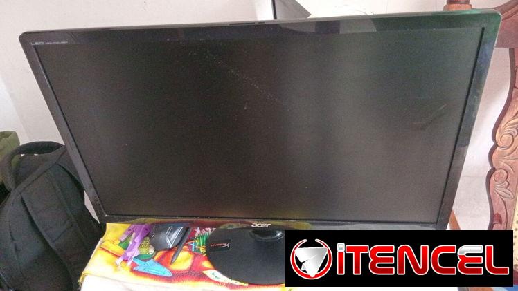 Monitor Acer 24p vga dvi
