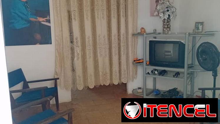 Apartamento en La Lisa de 2/4 amplios