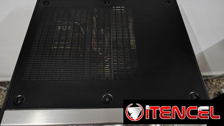 JOYA HI-FI! Amplificador ONKYO Integra A-8850 + Mando