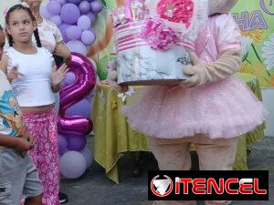 2003eefdb92db874e43a69ba55d93d8d173097799c83283f7ee631083679c978