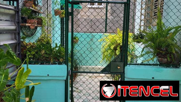 SE VENDE BIPLANTA EN LA  VIBORA