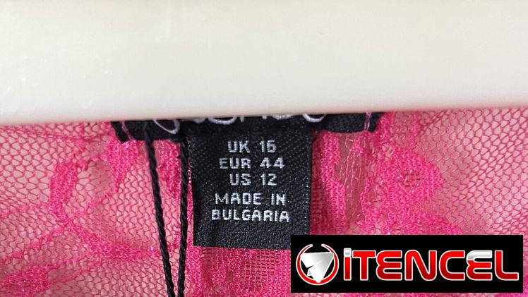 BOOHOO Crop top bustier, TALLA 44 , talla M , encaje ,color Fucsia. Talla 44