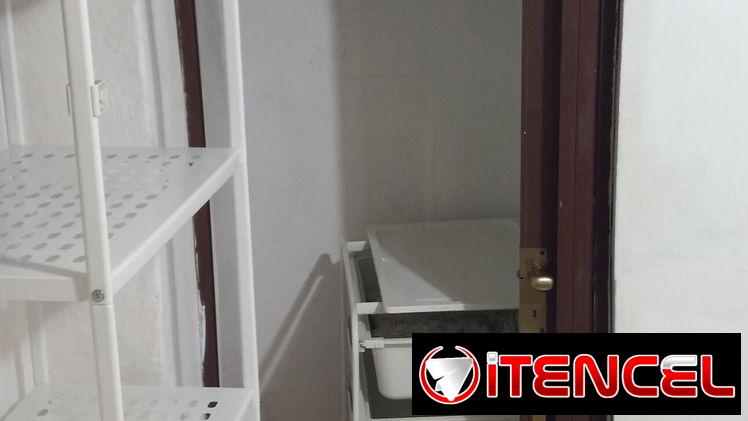 Renta lineal de habitación sólo a estudiantes y residentes cerca de los hospitales Fajardo y Calixto