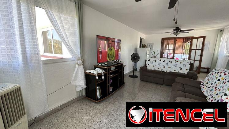 Renta lineal de excelente apartamento en Playa