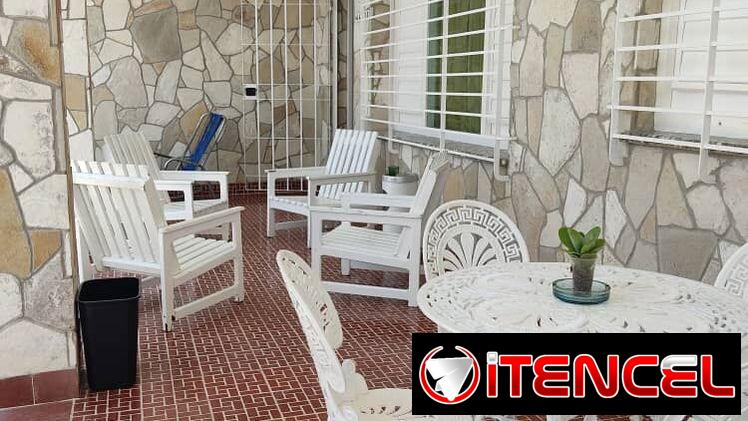 🏖🏖 Casa Michel en renta a 2 cuadras de la playa de Bocaciega. 3 hab, piscina. Whatssap 5 2959440