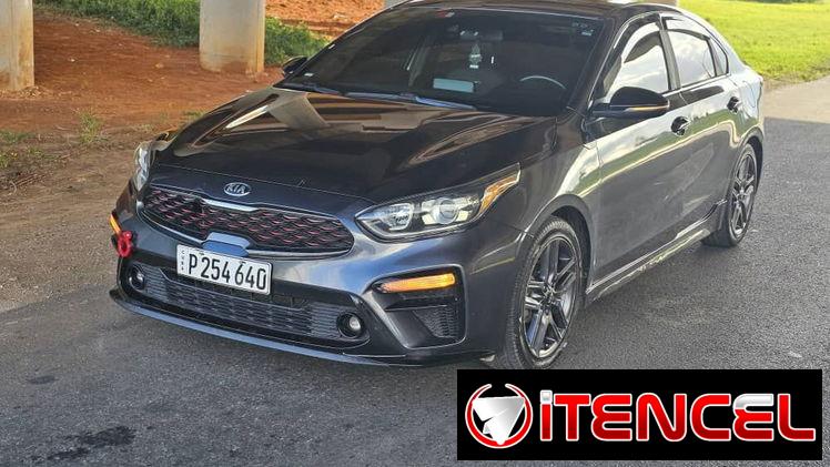 Vendo o negocio kia forte del 2020 gt line motor 2.0
