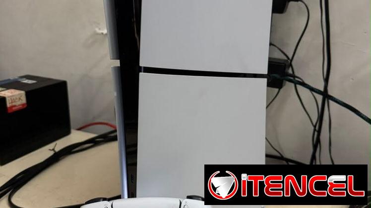 PS5 Slim Digital. Varios juegos inyectados!!! próxima a versión pirateable!!! Todo impecable!!! Vedado