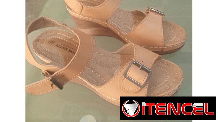 Sandalias