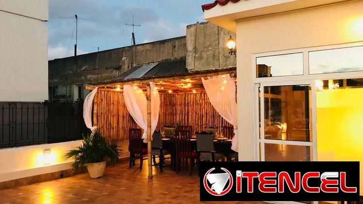 📱 Hostal Exclusivo en La Habana con Terrazas y Capacidad para Grupos
