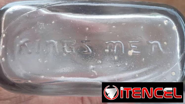 Vendo pomos antiguos de perfumes