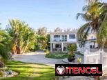 ✨Cod. Z – Villa de Lujo + Piscina Gigante . Disponible para Eventos 🌊✨. Capacidad 500 personas