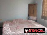 CASA GRANDE EN REGLA! 4 CUARTOS Y 2 BAÑOS – LISTA PARA VIVIR (CON TODO DENTRO)