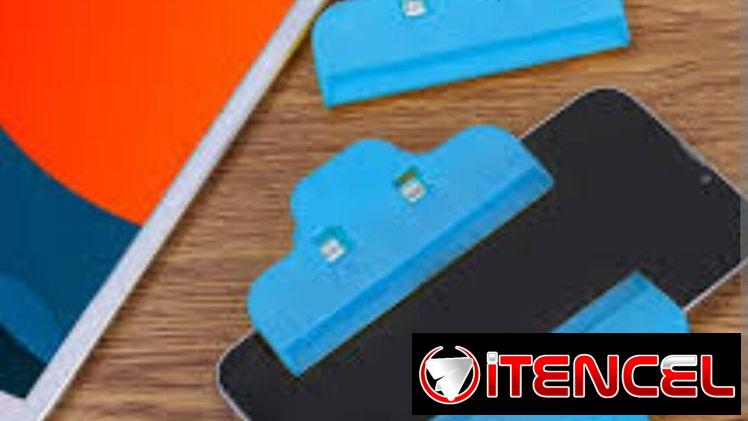 Pinzas plásticas azules ajustables para la reparación de pantallas