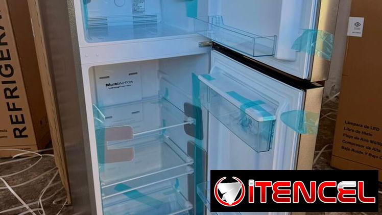 Refrigerador marca Eko 9.2 pies congelación seca con dispensador nuevo con garantía y mensajería !