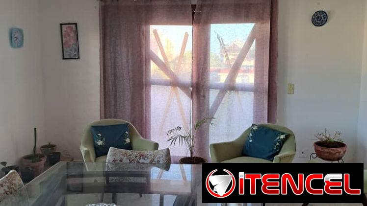 Propiedad Horizontal Ubicada En El Vedado 5 Dormitorios 3 Baños