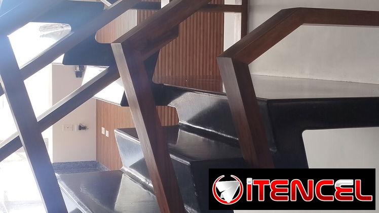Brigada de pulido de pisos. Terminación óptima en cada proyecto. Más de 10 años de experiencia