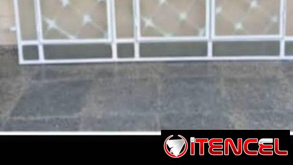 Se venden todo tipo de puertas, rejas y ventanas también se hacen a medida