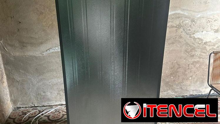 Refrigerador Premium de 14.8 pies con dispensador color gris CONGELACIÓN SECA