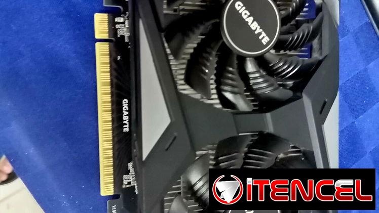 Tarjeta De Video Gráfica  Gigabyte 1650 4gb