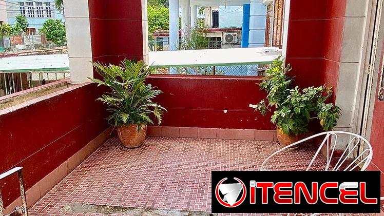 Se vende casa independiente en Santos Suárez