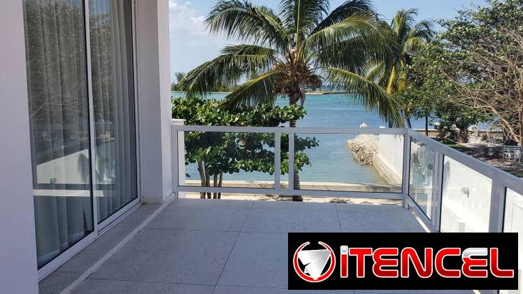 📱 Mansión Exclusiva en Santa Fe con Playa Privada y Jacuzzi