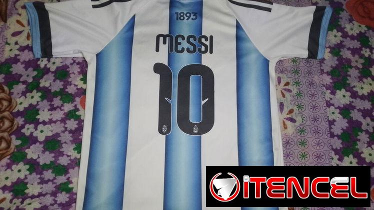 Se vende pullover de argentina Messi