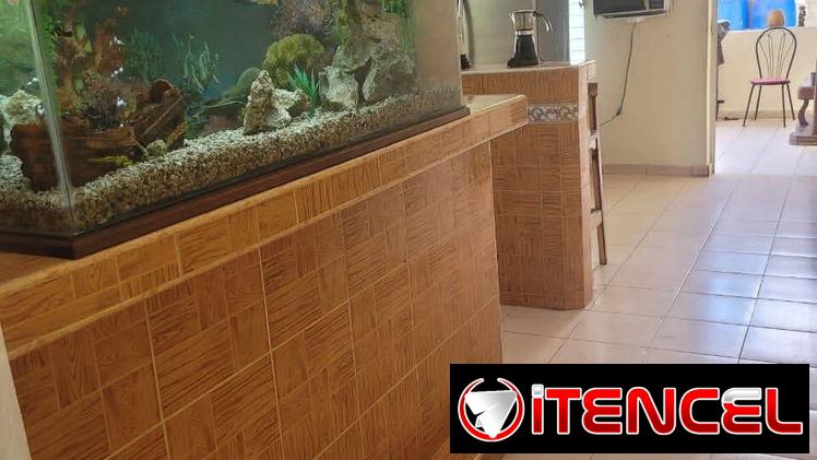 Venta de Casa Independiente de 2 Plantas