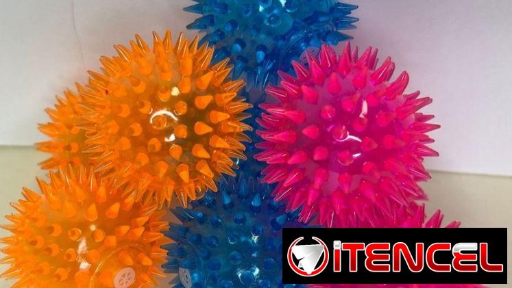 Pelotas de pinchitos con sonido para Mascotas