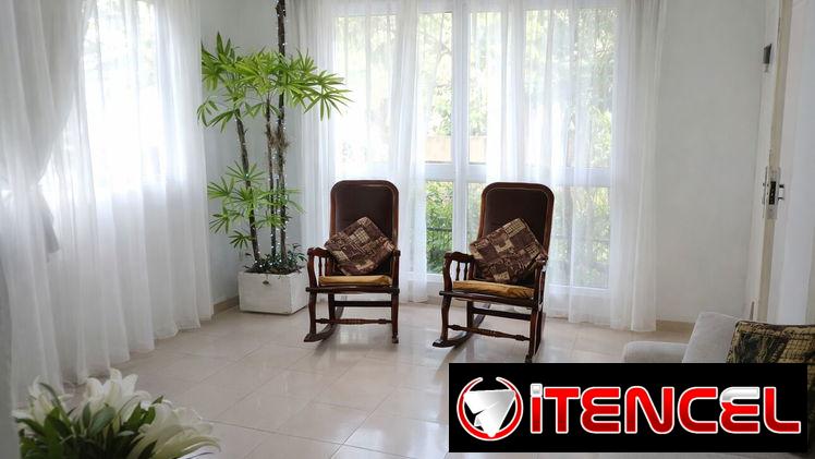 Atabey !! 🔥Casa con grandes patios y jardines