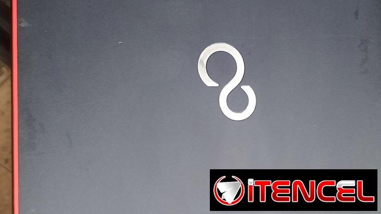 Laptop Fujisut rota no funciona 5ta generacion sin disco duro ni memoria