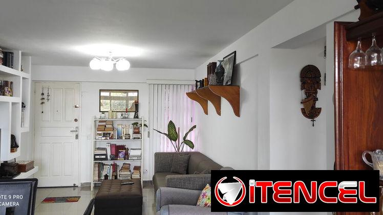 Apartamento en Camílo Cienfuegos Habana del Este.