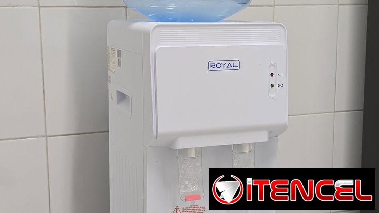 Dispensador de agua Royal 2 temperaturas $ 190 USD💵
