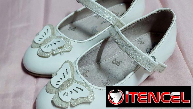 Zapatos de niña