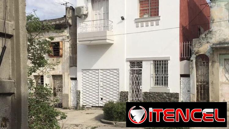 Vendo casa biplanta independiente cn garage patio y piscina.lawton