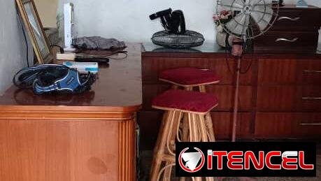 Se vende casa en el sevillano
