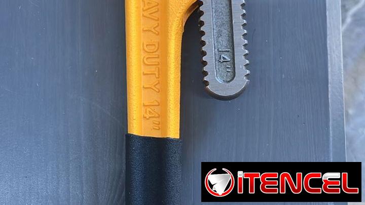 Llave picoloro de 14″