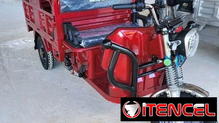 Triciclo electrico VIENTO RAPIDO, Batería de gel 72V 32 Ah, hacen 90 km motor de 1200 w, vienen con doble fuerza, volteo
