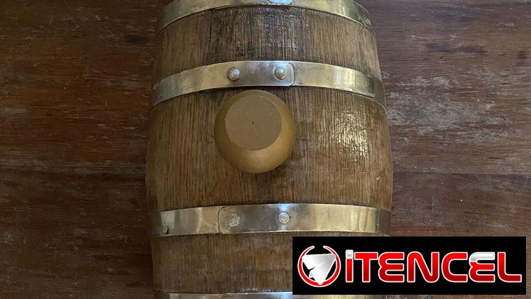 Barril para almacenar ron