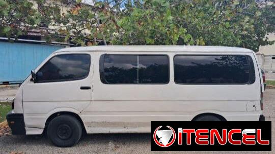 ❤️ SE VENDE O SE NEGOCEA PARA ABAJO Y VUELTO GUGUA TOYOTA MECÁNICA ORIGINAL 14 PLAZA ❤️