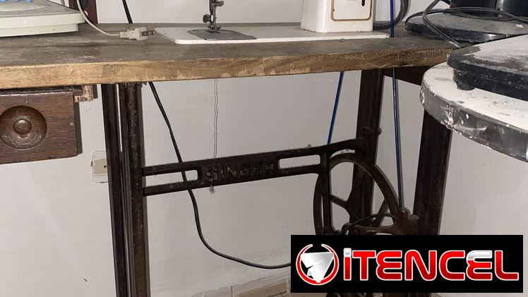 Máquina de coser (precio ajustable)