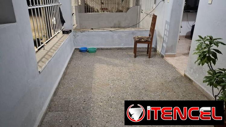 Casa independiente Playa Por 19y84 48mil usd 53582376