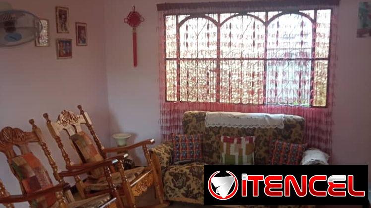 Se vende casa de 3 niveles , puerta calle que consta de 118.58 m2 ⭐