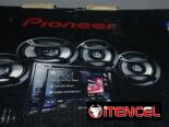 Reproductora Pioneer tactil con cuatro bocinas Pioneer, todo en su caja, interesados llamar o escribir al 5 3380315 Prec