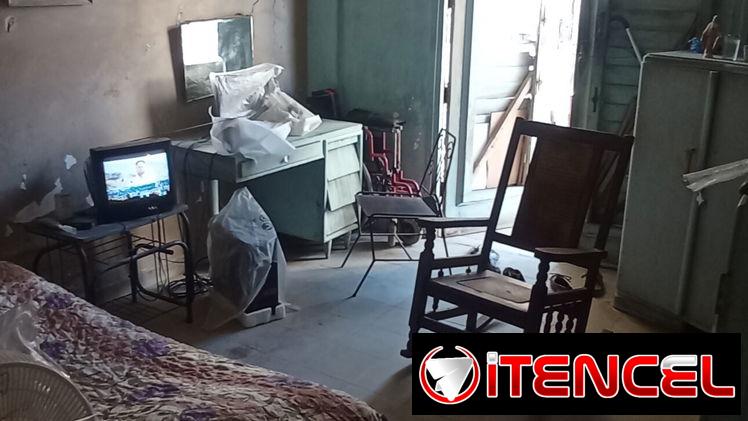 Tengo 2 apartamentos que permuto por una casa