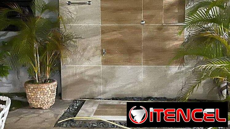 Cod.Z 🌊Renta de Casa en  Varadero. 4 Habitaciones con Piscina Techada. Capacidad 10 personas 👥
