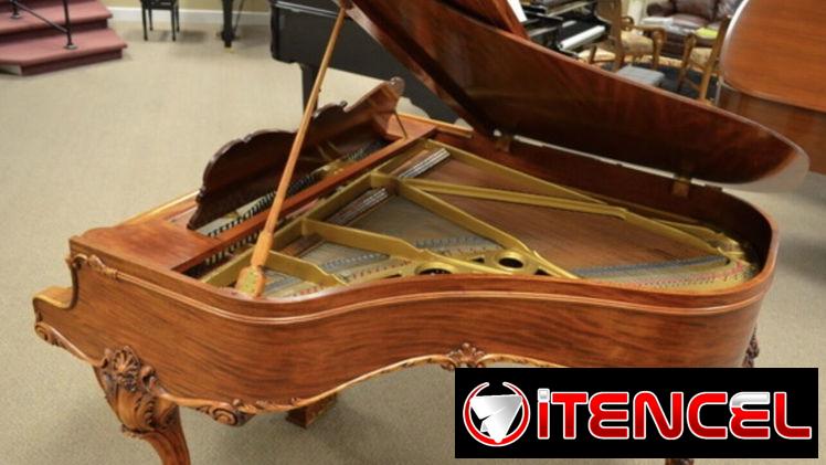 Piano de cola de lujo