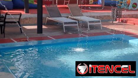alquiler de piscina con inflables y billar
