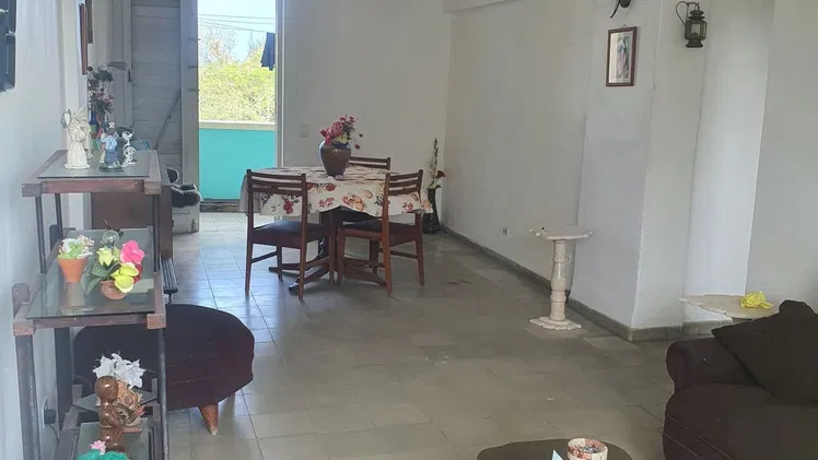 Apartamento en el Camilo Cienfuegos 5to piso